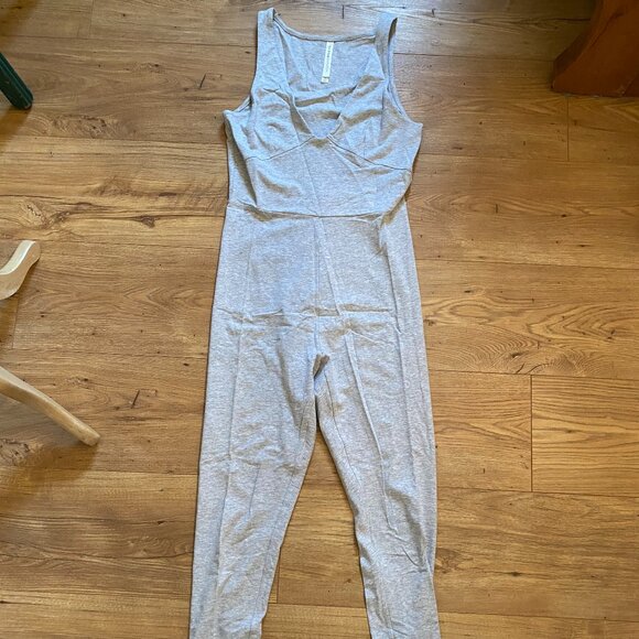 Aritzia, The Group Babaton Jumpsuit - Picture 1 of 3